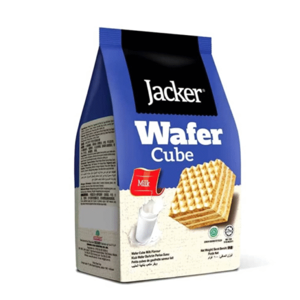 Jacker Wafer Cube Milk flavored 100g